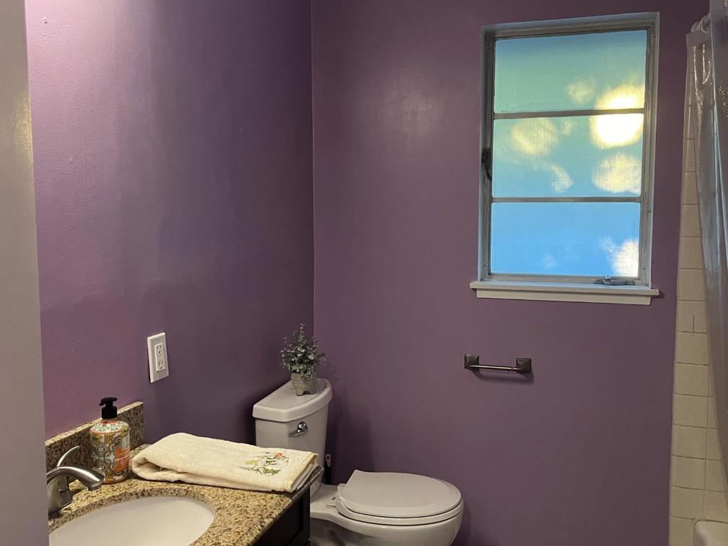 https://media.crmls.org/mediaz/9787f5af-9633-48e8-87bc-d724791a1a49.jpg?preset=X-Large
