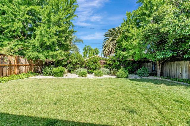 546 Menker Avenue, San Jose CA: https://media.crmls.org/mediaz/9788872a-5191-4ab9-bf8c-4e9e667f6867.jpg