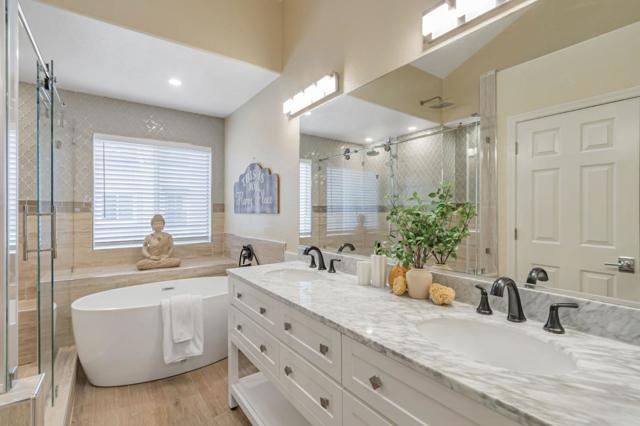 Image 15 of 39 For 415 Camille Circle 14