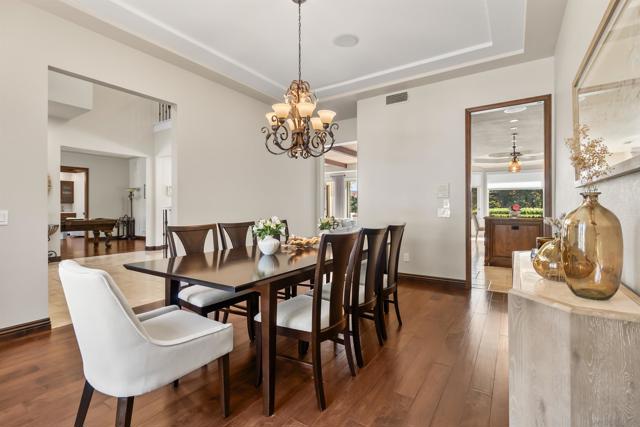 17941 Vista Lomas Dr, Poway CA: https://media.crmls.org/mediaz/9789eae9-6866-4efe-8a8a-4a73df63db37.jpg