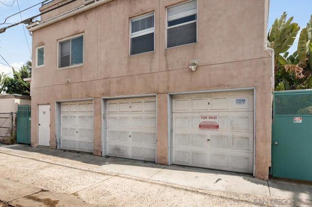 1268 Essex St, San Diego CA: https://media.crmls.org/mediaz/978a306f-05dd-4042-8197-84509d60829c.jpg