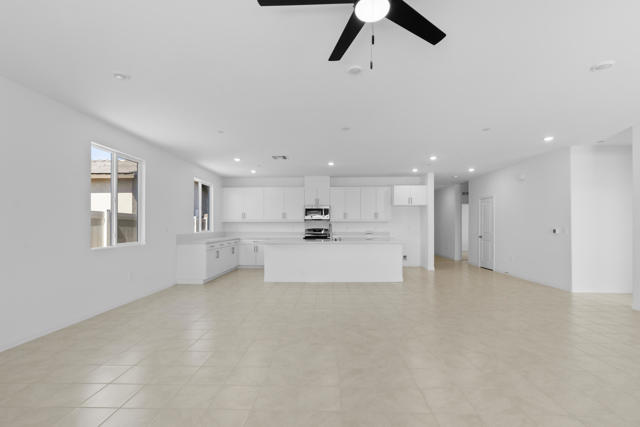 Image 2 of 22 For 79131 Sangria Court