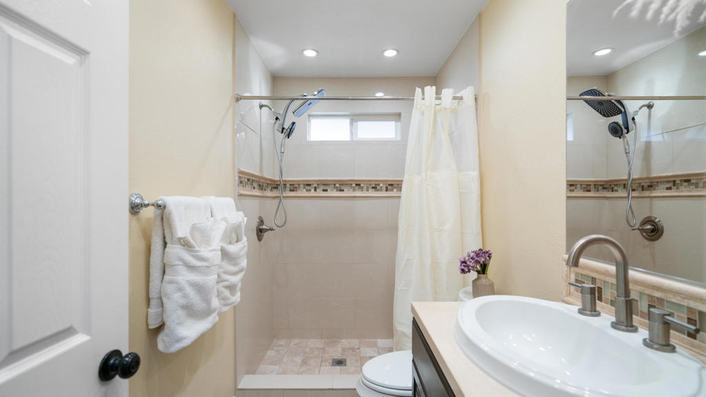 MLS #219136556DA image #16