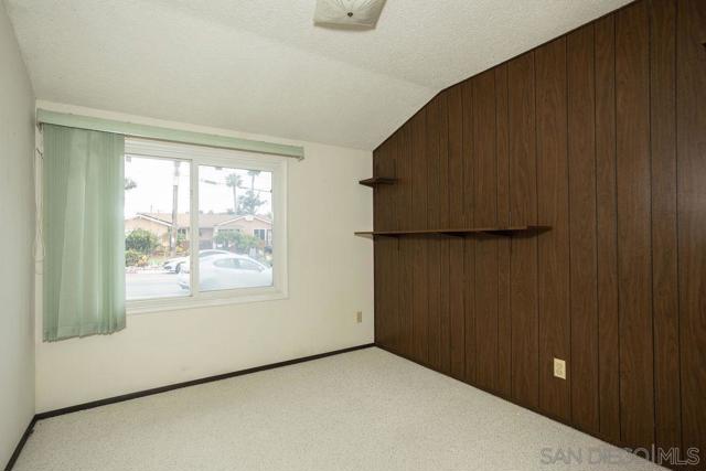 97 East Whitney Street, Chula Vista CA: https://media.crmls.org/mediaz/978c17c4-bccc-4a5f-84b7-ac1d281c252c.jpg