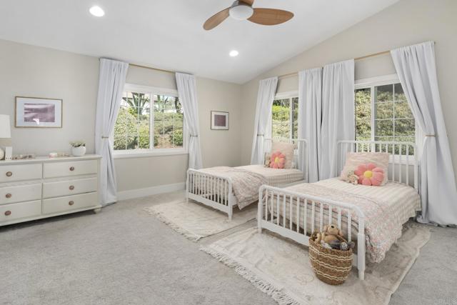 Image 43 of 68 For 1055 Olive Crest Drive