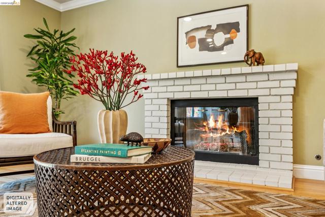 Image 14 of 55 For 5362 Saddleback Ct.