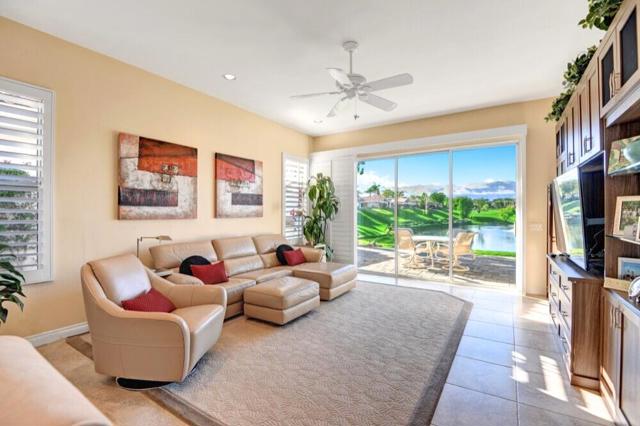 241 Arrowhead Drive, Palm Desert, CA 92211