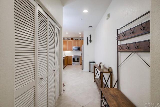 Detail Gallery Image 11 of 23 For 3957 30th #207,  San Diego,  CA 92104 - 2 Beds | 2 Baths