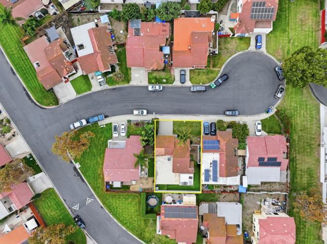 Detail Gallery Image 44 of 46 For 270 Chestnut Way, Oceanside,  CA 92057 - 3 Beds | 2 Baths