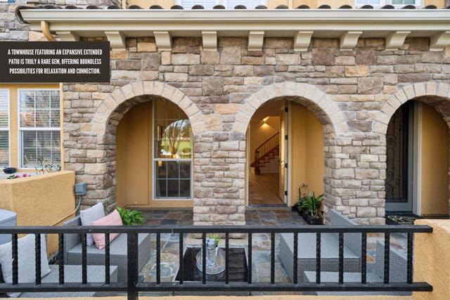 3554 Capoterra Way, Dublin CA: https://media.crmls.org/mediaz/97909cf4-fdf1-4841-b8c6-c9af26992c1a.jpg