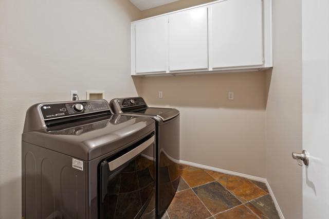 49335 Douglas Street, Indio CA: https://media.crmls.org/mediaz/979180a3-48df-43fa-af75-6e7c9528b401.jpg