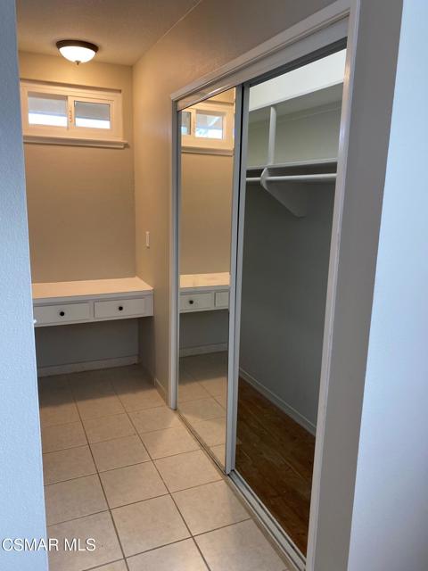 491 Danville Avenue, Thousand Oaks CA: https://media.crmls.org/mediaz/97931386-20b8-4d87-afb1-e0681709b8c4.jpg