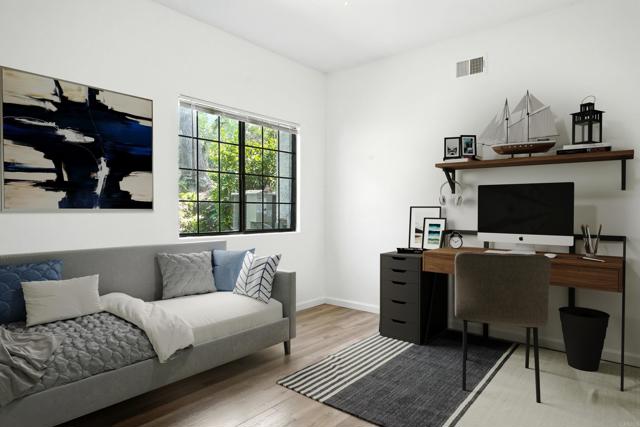 Image 15 of 23 For 16244 Avenida Venusto A