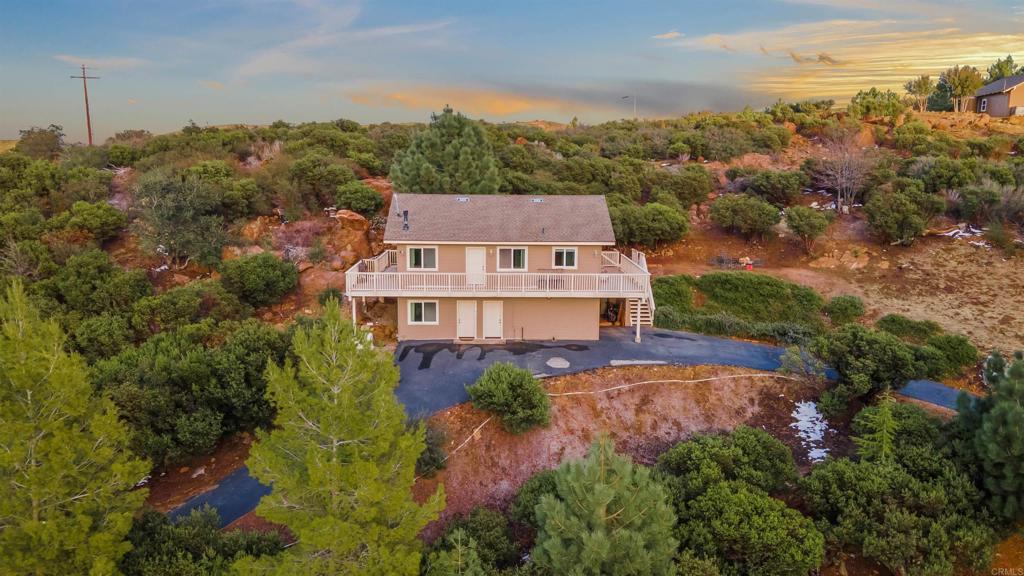 35465 Sunset Lane