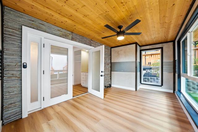 Detail Gallery Image 20 of 44 For 4848 54th St, San Diego,  CA 92115 - 6 Beds | 3 Baths