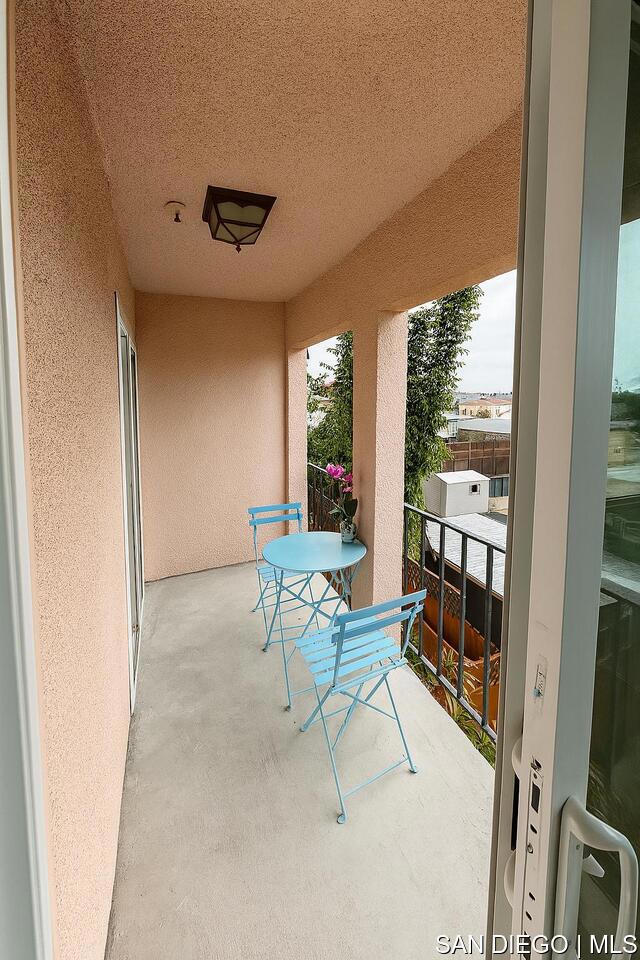 4730 Noyes ST, San Diego CA: https://media.crmls.org/mediaz/97975db5-64b4-4d72-a575-dd94aa90a7bf.jpg