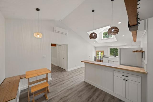 1353 Edgewood Road, Redwood City CA: https://media.crmls.org/mediaz/9798739b-c4cb-4057-b694-43c2476be065.jpg