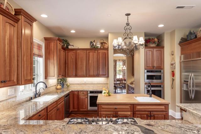 500 Estrella Doro, Monterey CA: https://media.crmls.org/mediaz/979a8997-dfb8-4870-9879-b88b7a540ddd.jpg
