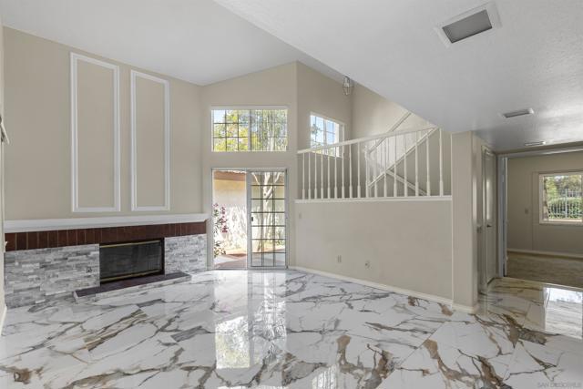 31060 Corte Anza, Temecula CA: https://media.crmls.org/mediaz/979adb5c-ad64-4975-a414-eedfca7933e0.jpg