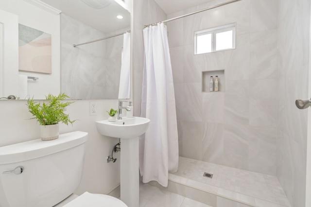 932 Pleasant Hill Road, Redwood City CA: https://media.crmls.org/mediaz/979be1fe-7110-41c6-99c5-b291dd629c6c.jpg