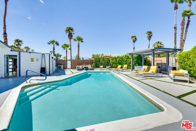 2146 N Blando Road, Palm Springs CA: https://media.crmls.org/mediaz/979e182d-51c1-4f64-a6ab-f160b0c33944.jpg