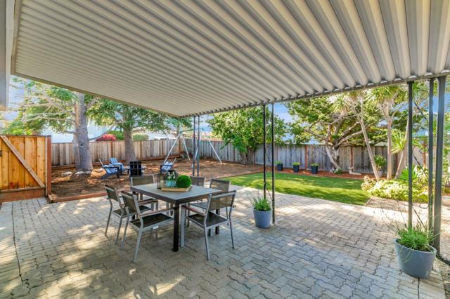 3300 Plateau Drive, Belmont CA: https://media.crmls.org/mediaz/979ecc8e-6b3d-44bc-bb09-b33b7d0d0784.jpg