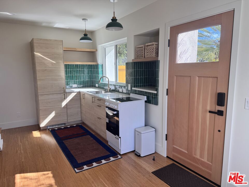 5022 Mountain View Drive - photo 6
