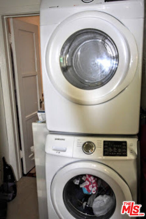 1114 S Clark Drive, Los Angeles CA: https://media.crmls.org/mediaz/979f498a-d08e-4ac5-baa8-cd64d98af750.jpg
