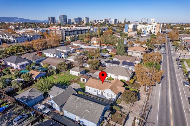 937 S 7th Street, San Jose CA: https://media.crmls.org/mediaz/97a0003f-75c4-433c-9ad5-1283dcb027d6.jpg