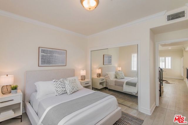 1747 S Barrington Avenue, Los Angeles CA: https://media.crmls.org/mediaz/97a04f4f-a60d-41d6-bc86-baafc6e9d3b8.jpg