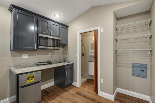 Image 43 of 67 For 2604 Sierra Vista Court