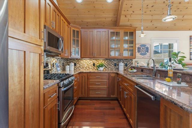 440 Lago Lane, Santa Cruz CA: https://media.crmls.org/mediaz/97a32682-b823-406d-b9fb-42295790addc.jpg