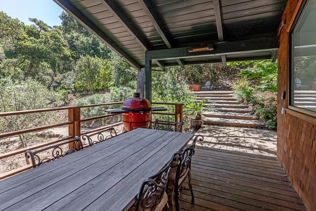 300 Cervantes Road, Portola Valley CA: https://media.crmls.org/mediaz/97a38e8f-eeda-4c40-bb04-68b0a176f8fe.jpg