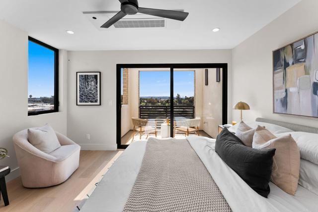 Detail Gallery Image 11 of 27 For 4210 Tonopah Ave, San Diego,  CA 92110 - 3 Beds | 3/1 Baths