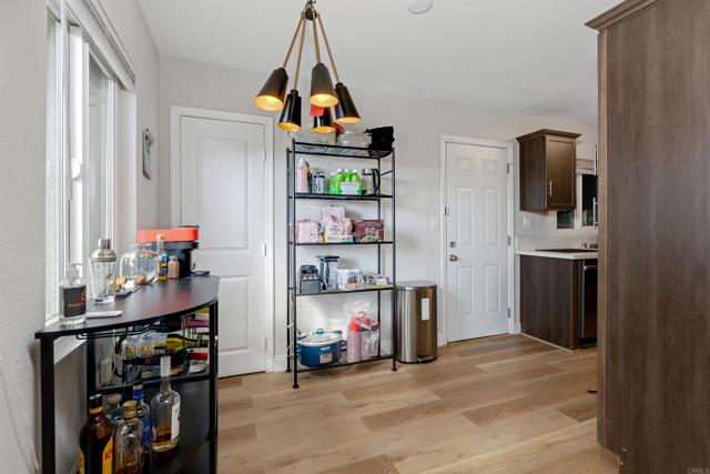 Detail Gallery Image 9 of 27 For 3820 Hilltop Dr, San Diego,  CA 92102 - 3 Beds | 2 Baths