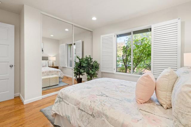 17583 Daves Avenue, Monte Sereno CA: https://media.crmls.org/mediaz/97a43190-9919-4265-a260-3f77c86ee0a2.jpg