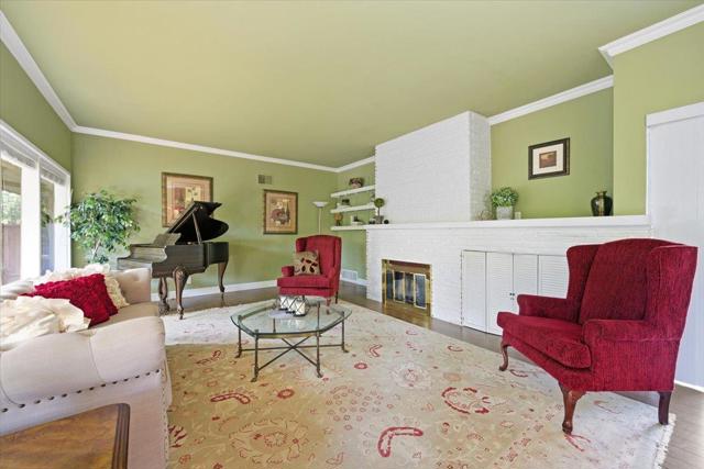 20510 Brookwood Lane, Saratoga CA: https://media.crmls.org/mediaz/97a4defd-80b3-48bb-99fa-c8fb7c1d5333.jpg