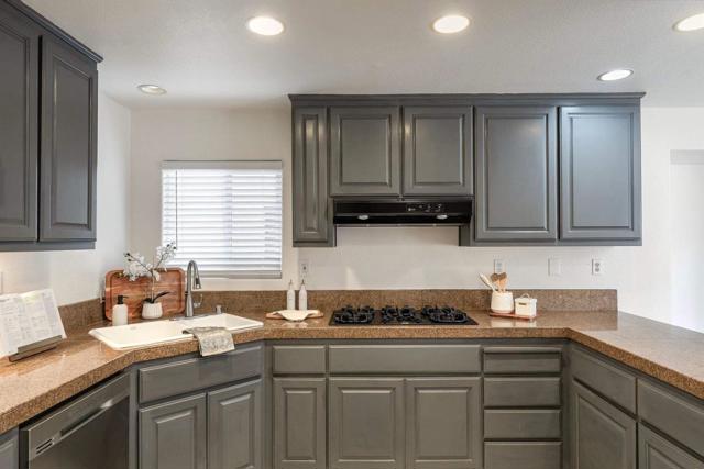 3141 Ocean Terrace, Marina CA: https://media.crmls.org/mediaz/97a4f9c8-64a9-4ebc-acdd-4b4ae55da5d6.jpg