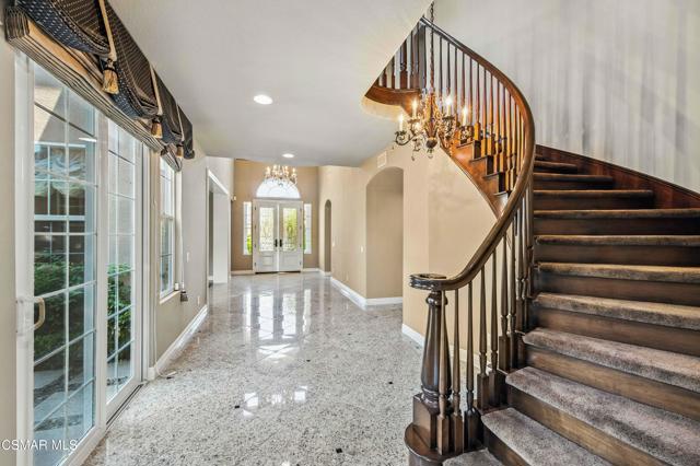 3194 Sunset Hills Boulevard, Thousand Oaks CA: https://media.crmls.org/mediaz/97a54f1d-6eea-41b6-baf3-e3dab5ffaed8.jpg