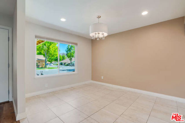 44119 VILLAGE 44 photo 8