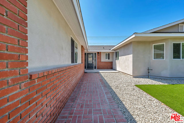 24114 Gilmore Street, West Hills CA: https://media.crmls.org/mediaz/97a61e2e-d7aa-48fc-8039-12aae2585581.jpg