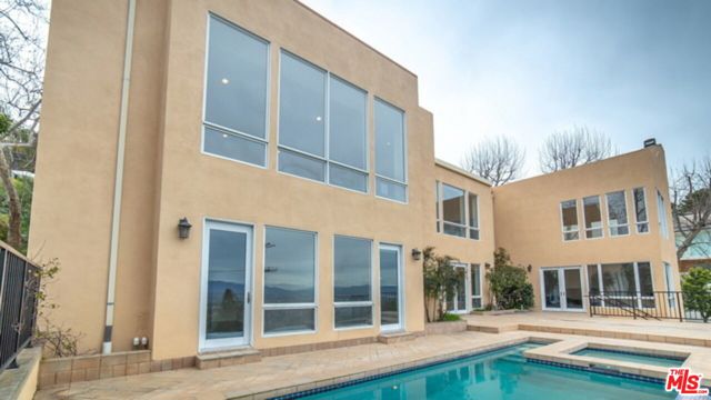 Drew Fenton | 14445 MULHOLLAND Drive Los Angeles CA | MLS: 7370765