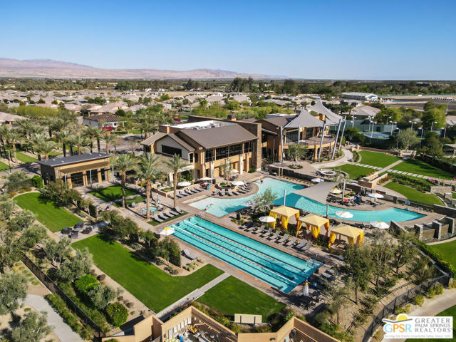 50660 Havasu Falls Drive, Indio CA: https://media.crmls.org/mediaz/97a67e7a-5d24-4065-ae9f-3ca96b67f10b.jpg