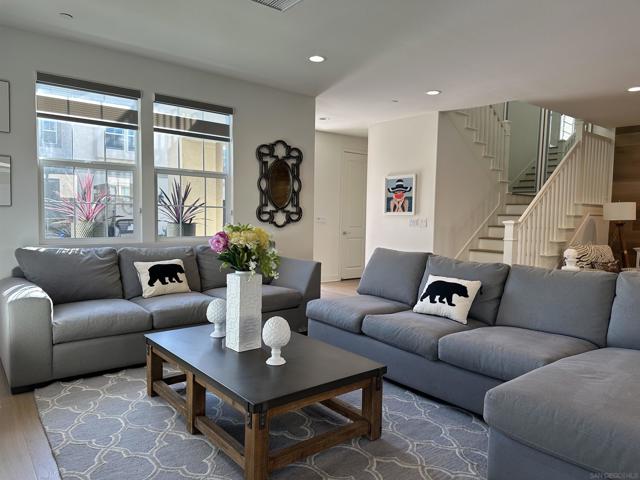 8005 Chalet Ln, Garden Grove CA: https://media.crmls.org/mediaz/97a77198-3189-44d7-b343-1aae396cba67.jpg