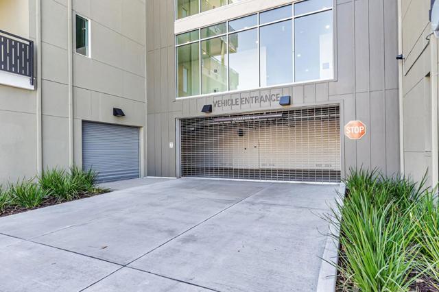2250 Kilowatt Way, Fremont CA: https://media.crmls.org/mediaz/97a8409e-bff5-4af0-ae6f-7e1fcd0aae5f.jpg