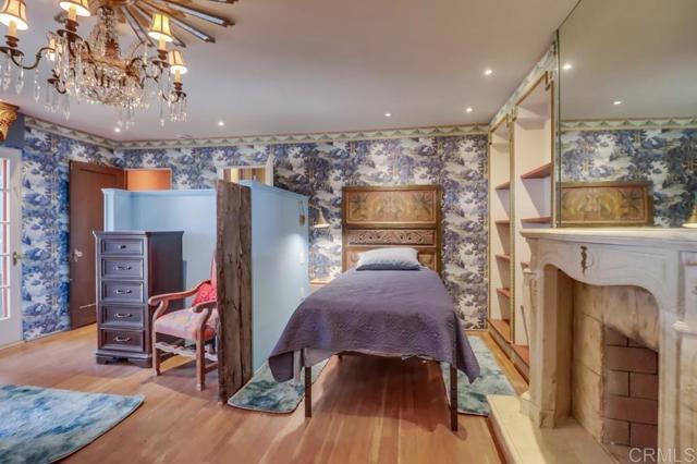 Detail Gallery Image 44 of 73 For 3014 Xenophon St, Point Loma,  CA 92106 - 5 Beds | 3 Baths