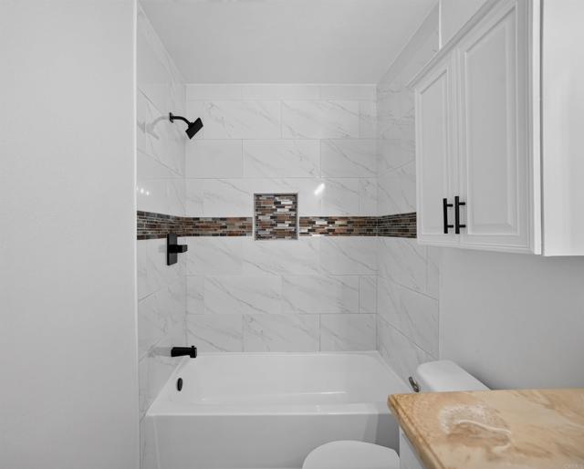 15408 La Mirada Boulevard, CC101 photo 23