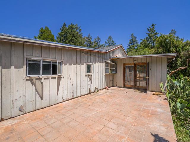 4151 Freedom Boulevard, Aptos CA: https://media.crmls.org/mediaz/97acba59-b44f-41c4-81da-2c9c689b3309.jpg