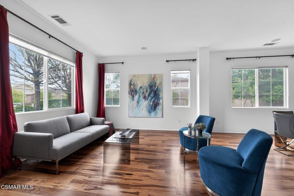 MLS #226001678 image #6
