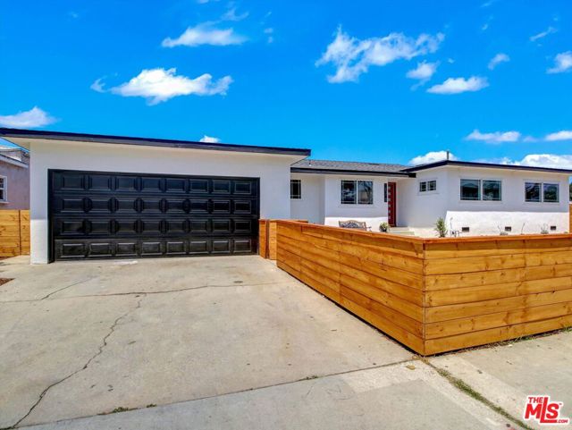 10315 Condon Avenue photo 37